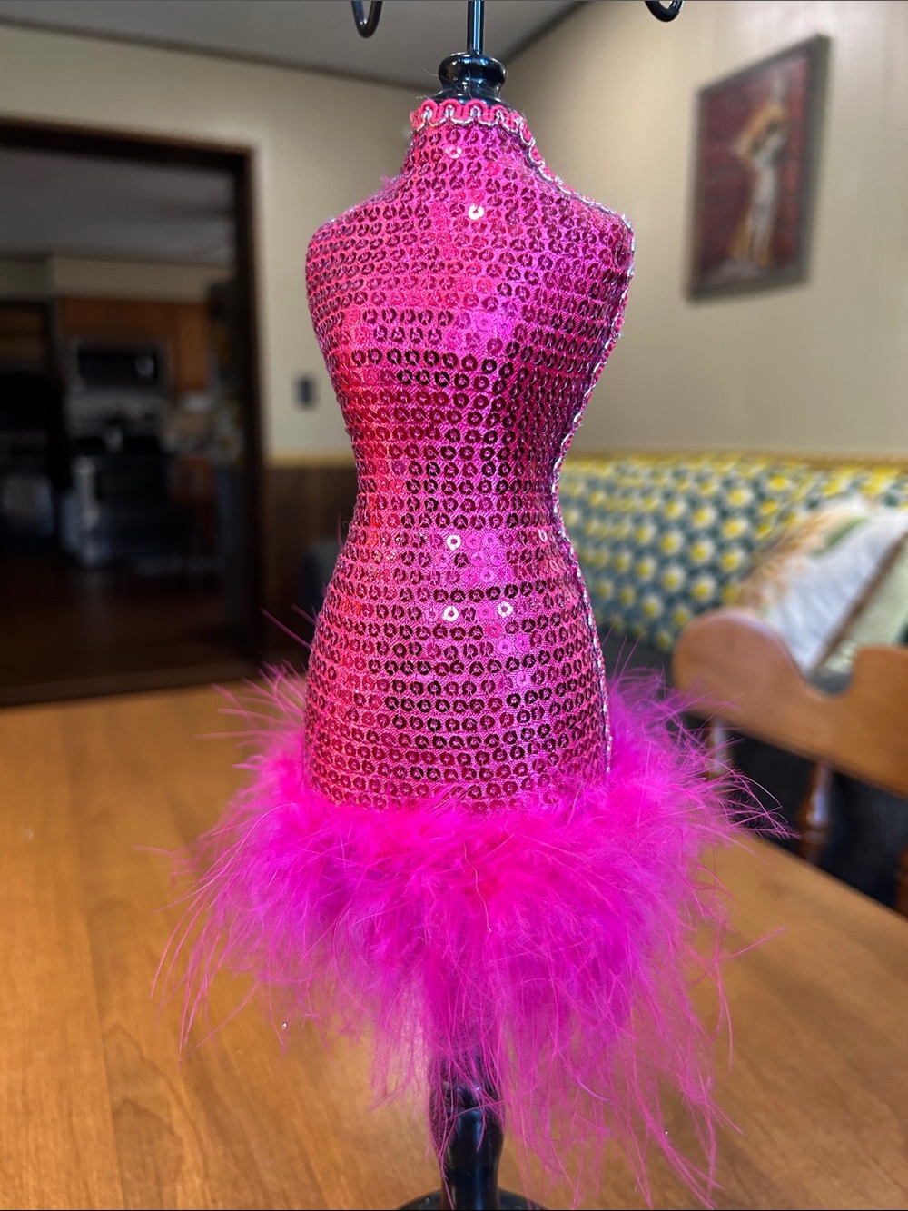 Hot Pink Sequin Mannequin Jewelry Holder with Feather Trim - Picture 2 of 6